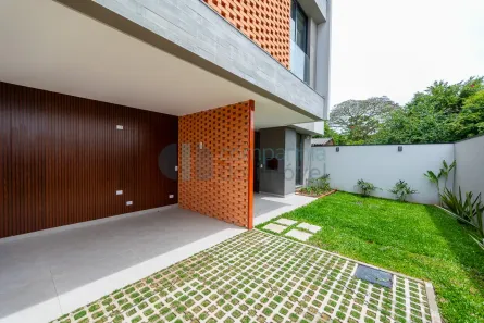 Casa com 4 Quartos à venda, 205m² no Alto Boqueirão, Curitiba
