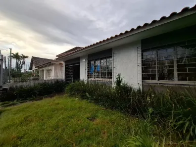 Imóvel Comercial com 3 Quartos para alugar, 165m² no São Sebastião, Porto Alegre