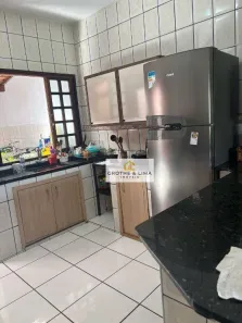 Sobrado com 2 Quartos à venda, 180m² no Parque Residencial Santo André, Caçapava