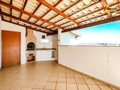 Cobertura com 3 Quartos para alugar, 132m² no Centro, Divinópolis