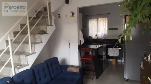 Casa de Condomínio com 2 Quartos à venda, 80m² no Vila Paranaguá, São Paulo