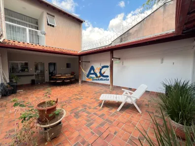 Casa com 3 Quartos à venda, 180m² no Álvaro Camargos, Belo Horizonte