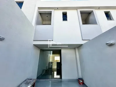 Casa com 2 Quartos à venda, 100m² no Rio Branco, Belo Horizonte
