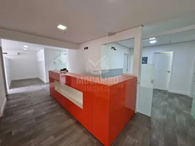 Sala Comercial para alugar, 197m² no Vila Cassaro, Itatiba