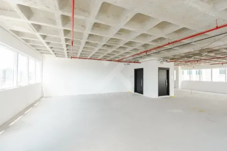 Sala Comercial para alugar, 190m² no Três Figueiras, Porto Alegre
