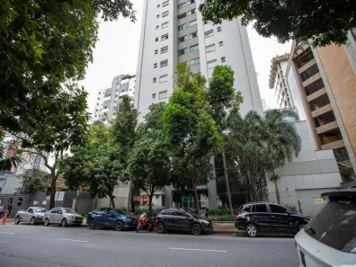 Apartamento com 2 Quartos para alugar, 65m² no Funcionários, Belo Horizonte