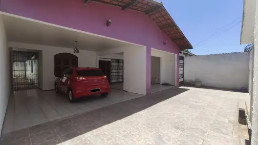 Casa com 3 Quartos à venda, 360m² no Boa Vista-Castelão, Fortaleza