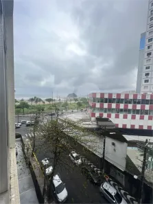 Apartamento com 2 Quartos para alugar, 64m² no José Menino, Santos