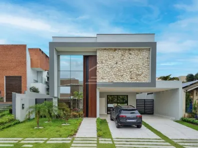 Sobrado com 5 Quartos à venda, 324m² no Coaçu, Eusébio
