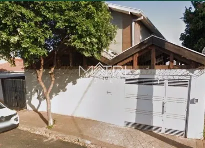 Sobrado com 3 Quartos à venda, 149m² no Vila Melhado, Araraquara