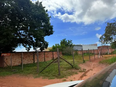 Lote/Terreno à venda, 300m² no Maracanã, Santarém