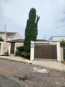 Casa com 3 Quartos à venda, 277m² no Vila Garcia, Jundiaí