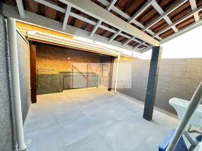Casa com 2 Quartos para alugar, 80m² no Granja Viana, Cotia