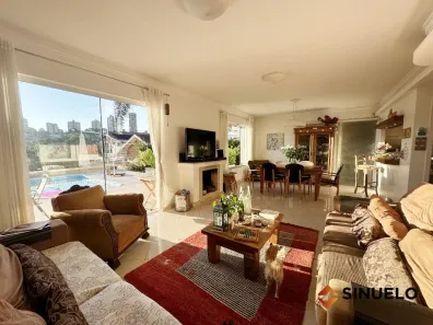 Casa com 4 Quartos à venda, 247m² no Jardim Mauá, Novo Hamburgo