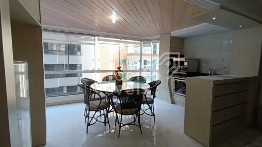 Apartamento com 4 Quartos para alugar, 190m² no Meia Praia, Itapema