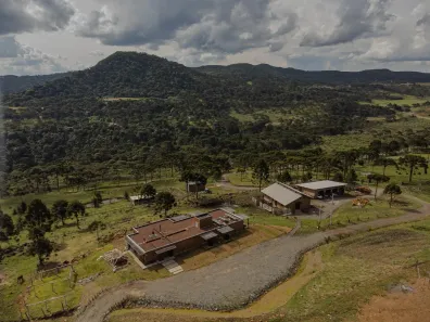 Fazenda/Sítio com 10 Quartos à venda, 950m² no Vacas Gordas, Urubici