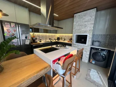 Casa de Condomínio com 4 Quartos à venda, 140m² no Bosque dos Buritis, Uberlândia