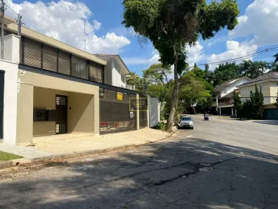Sobrado com 5 Quartos à venda, 450m² no Jardim Guedala, São Paulo