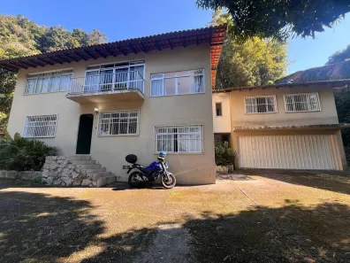 Casa com 7 Quartos à venda, 270m² no Centro, São José