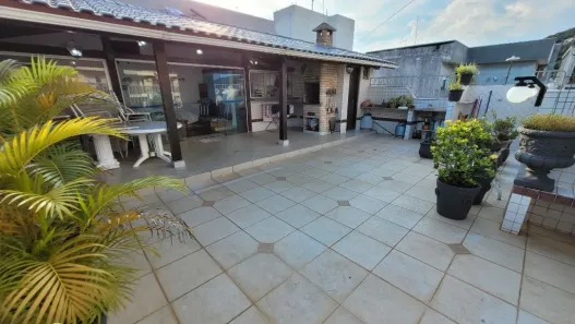 Cobertura com 3 Quartos à venda, 220m² no Enseada, Guarujá