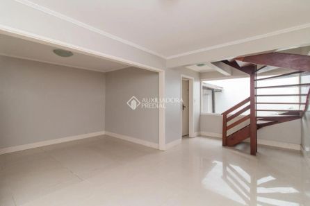 Casa com 2 Quartos à venda, 123m² no Cavalhada, Porto Alegre
