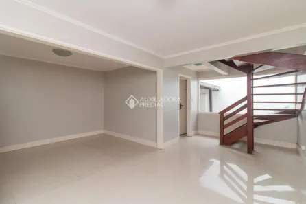Casa com 2 Quartos à venda, 123m² no Cavalhada, Porto Alegre