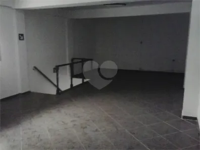 Galpão/Depósito/Armazém para alugar, 390m² no Jardim São Jorge (Raposo Tavares), São Paulo
