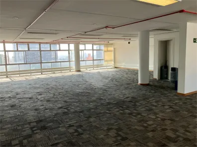 Sala Comercial à venda, 300m² no Centro, São Paulo