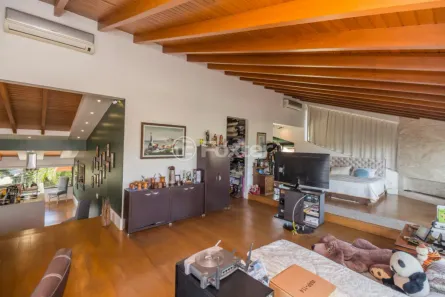 Casa com 6 Quartos à venda, 720m² no Ipanema, Porto Alegre