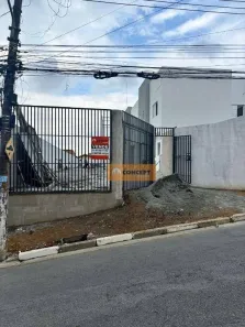 Sobrado com 2 Quartos à venda, 60m² no Vila Perracini, Poá