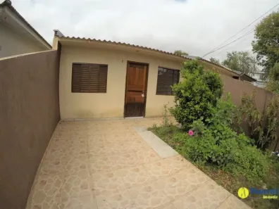 Casa com 2 Quartos para alugar, 60m² no Uberaba, Curitiba