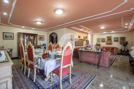 Casa com 4 Quartos à venda, 350m² no São Francisco, Niterói