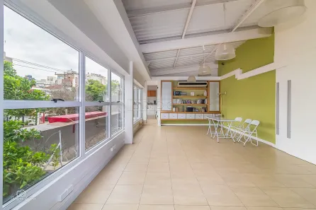 Imóvel Comercial à venda, 350m² no Rio Branco, Porto Alegre