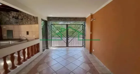 Casa com 2 Quartos para alugar, 69m² no Santa Terezinha, Piracicaba