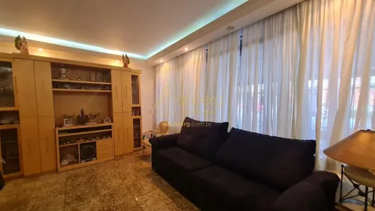 Casa com 3 Quartos à venda, 178m² no Caxingui, São Paulo