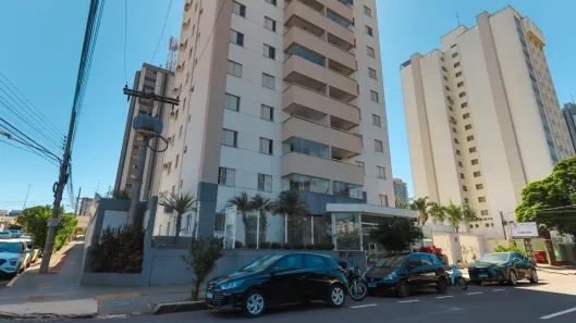 Apartamento com 4 Quartos para alugar, 128m² no Centro, Campo Grande