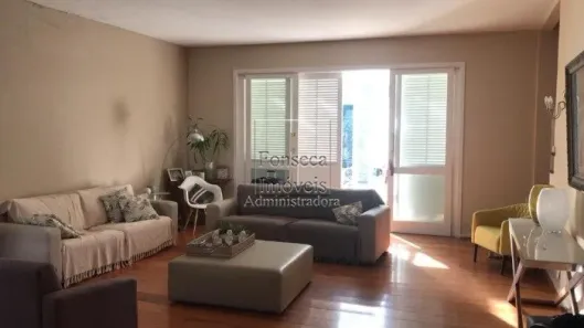 Casa com 4 Quartos à venda, 1000m² no Castelanea, Petrópolis