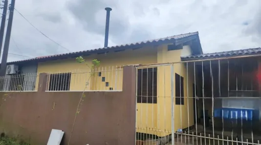 Casa com 2 Quartos à venda, 75m² no Olaria, Canoas