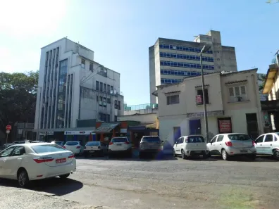 Lote/Terreno à venda, 276m² no Santa Efigênia, Belo Horizonte