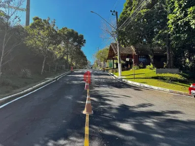 Lote/Terreno à venda, 722m² no Chales do Imperador, Juiz de Fora