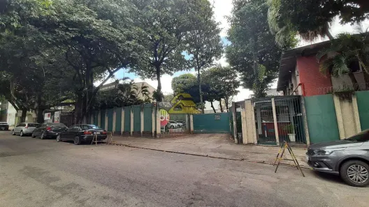 Prédio Comercial para alugar, 2594m² no São Cristóvão, Rio de Janeiro