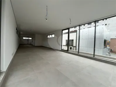 Ponto Comercial para alugar, 292m² no Vila Mathias, Santos