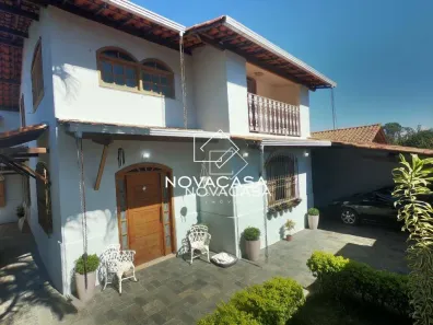 Sobrado com 4 Quartos à venda, 180m² no Itapoã, Belo Horizonte