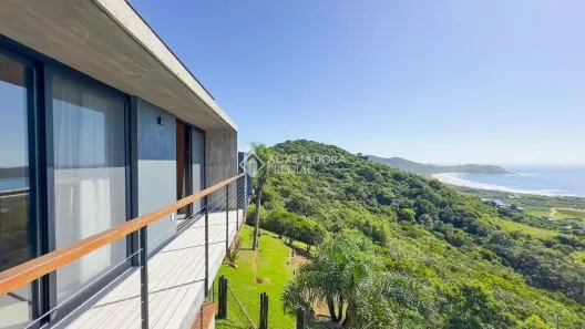 Casa com 3 Quartos à venda, 198m² no , Garopaba