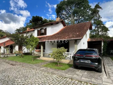 Casa de Condomínio com 3 Quartos à venda, 170m² no Várzea, Teresópolis
