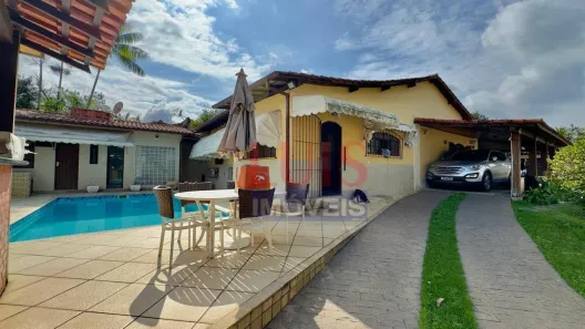 Casa com 3 Quartos à venda, 220m² no Itaipu, Niterói