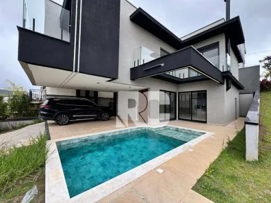 Casa de Condomínio com 3 Quartos à venda, 220m² no Cézar de Souza, Mogi das Cruzes