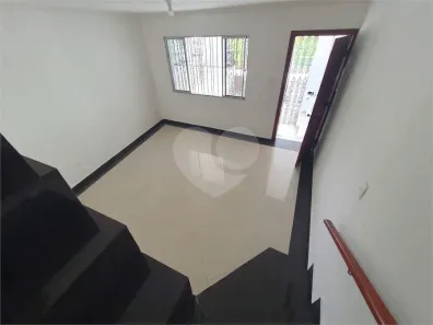 Sobrado com 2 Quartos à venda, 120m² no Vila Marieta, São Paulo
