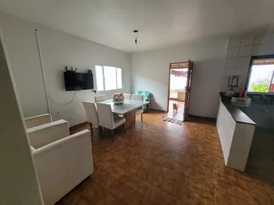 Casa com 3 Quartos à venda, 100m² no Pacaembu, Uberlândia