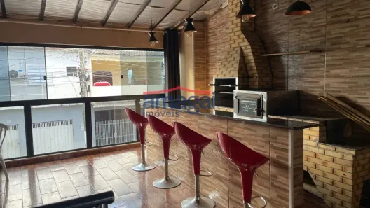 Casa com 3 Quartos à venda, 100m² no Parque Meia Lua, Jacareí